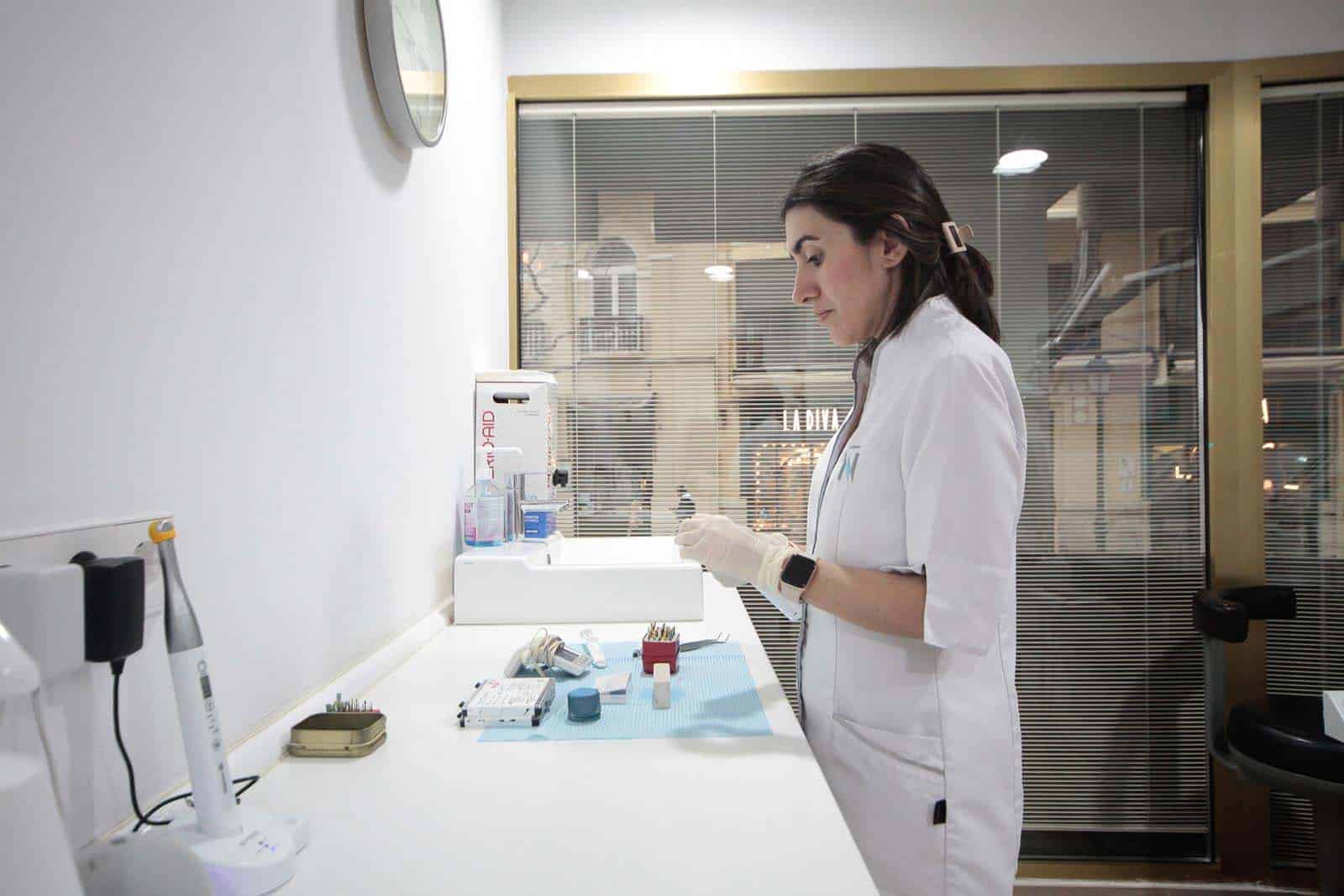 segunda opinion sobre endodoncia en valencia idim clinica de implantes dentales en valencia dra amparo garrido