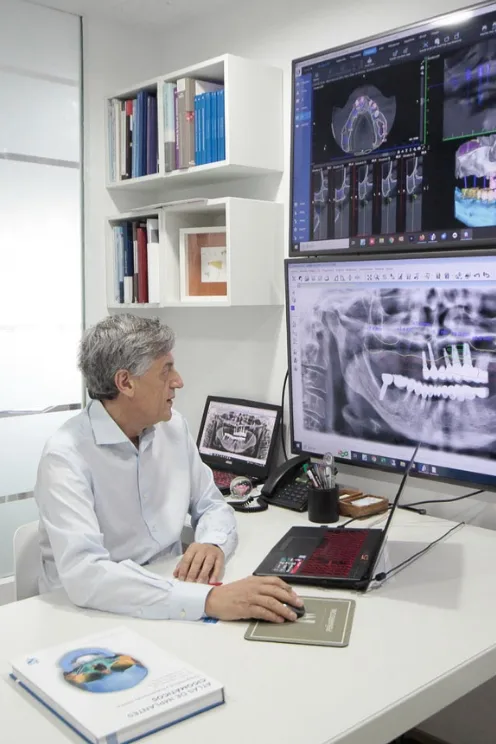 especialista implantologia dental valencia casos complejos