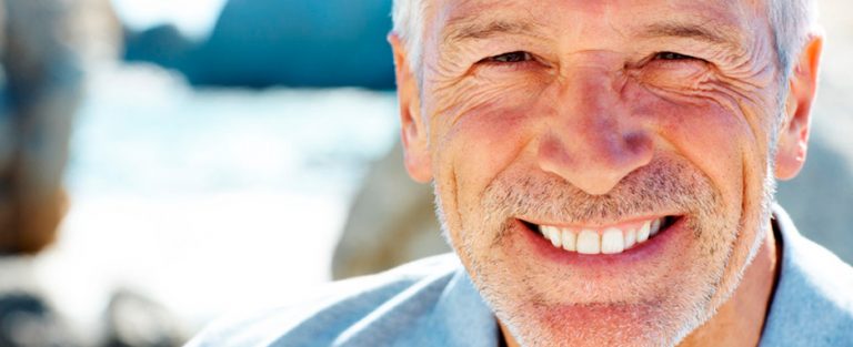 paciente-implante-dental-sin-hueso