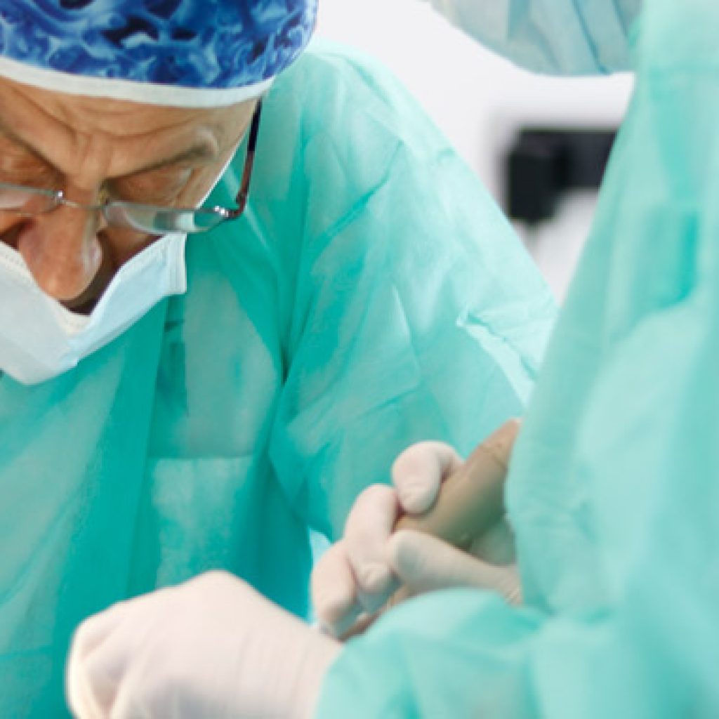 patologia periapical al implante