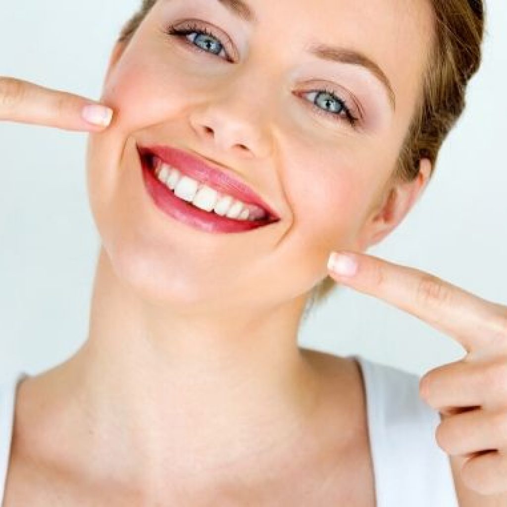 que es un periodoncista y que funciones realiza